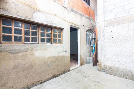 Casa para alugar com 60m², 1 quarto e 1 vagaQuintal