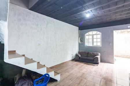 Comodo  de casa para alugar com 1 quarto, 60m² em Bussocaba, Osasco