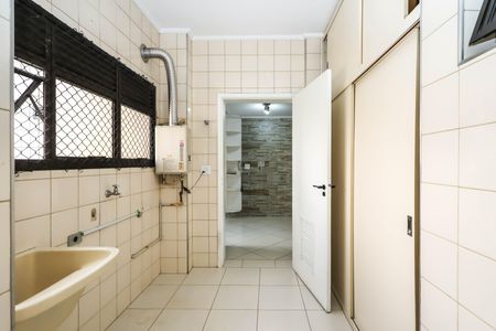 Apartamento à venda com 138m², 3 quartos e 2 vagasÁrea de Serviço