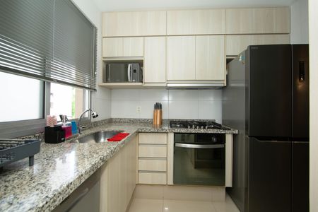 Apartamento à venda com 88m², 3 quartos e 2 vagasCOZINHA