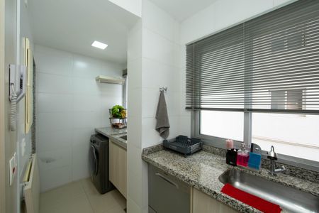Apartamento à venda com 88m², 3 quartos e 2 vagasCOZINHA