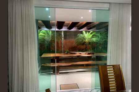 Sala de casa de condomínio para alugar com 3 quartos, 390m² em Rosa dos Ventos, Vespasiano