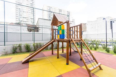 Apartamento para alugar com 38m², 2 quartos e sem vagaPlayground