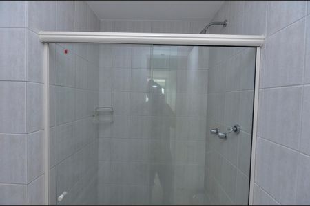 Apartamento à venda com 146m², 4 quartos e 2 vagas Apartamento à venda com 146m², 4 quartos e 2 vagasBanheiro Social