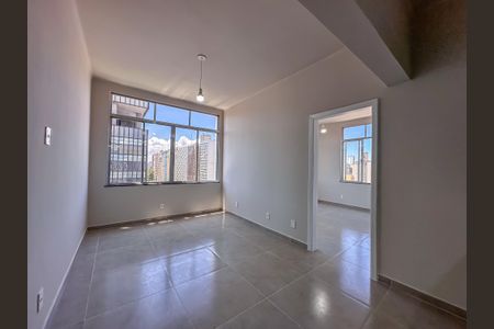 Apartamento para alugar com 47m², 1 quarto e sem vaga