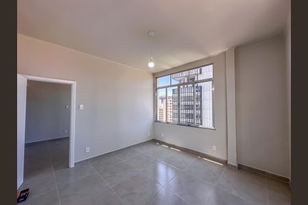 Apartamento para alugar com 47m², 1 quarto e sem vaga