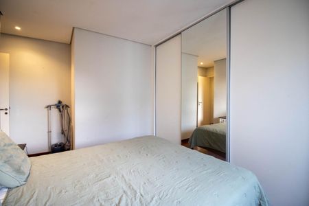 Apartamento à venda com 95m², 2 quartos e 2 vagasSuíte 2