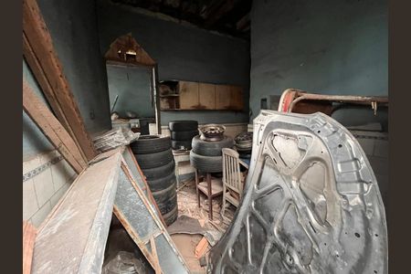 IMOVEL FORA DO PADRAO de casa à venda com 3 quartos, 300m² em Prado, Belo Horizonte