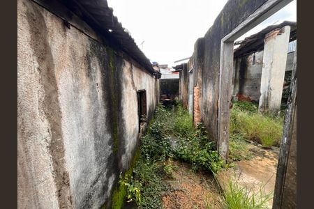 IMOVEL FORA DO PADRAO de casa à venda com 3 quartos, 300m² em Prado, Belo Horizonte