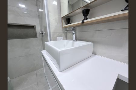Apartamento à venda com 57m², 2 quartos e 1 vagaBanheiro da Suíte