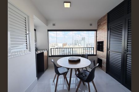 Apartamento à venda com 57m², 2 quartos e 1 vagaSacada