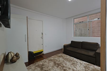 Sala de apartamento para alugar com 2 quartos, 72m² em Nova Floresta, Belo Horizonte