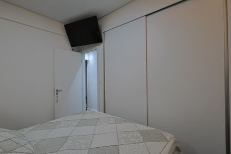 Quarto 1 de apartamento para alugar com 2 quartos, 72m² em Nova Floresta, Belo Horizonte