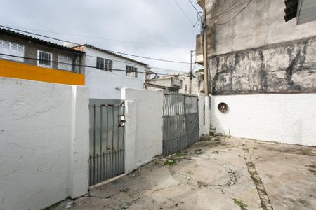 Casa para alugar com 62m², 2 quartos e 1 vaga Casa para alugar com 62m², 2 quartos e 1 vagaEntrada