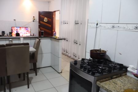 Cozinha da casa 1 de casa à venda com 5 quartos, 300m² em Vila Bancaria, São Paulo