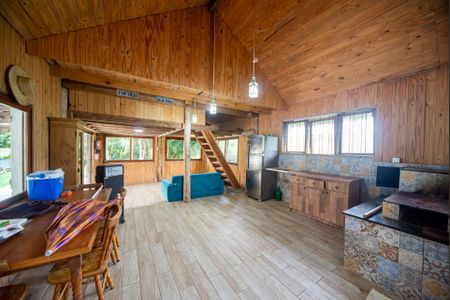 Casa para alugar com 3 quartos, 250m² em Sítio São José, Viamão