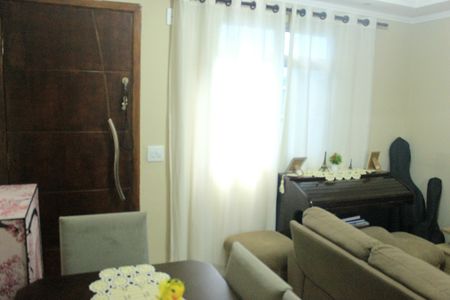 Sala de apartamento à venda com 2 quartos, 58m² em Jardim Tranquilidade, Guarulhos
