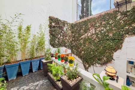 Casa para alugar com 350m², 3 quartos e 1 vagaEntrada