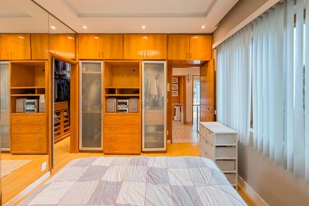 Casa para alugar com 350m², 3 quartos e 1 vagaSuíte Master