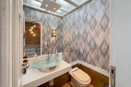 Casa para alugar com 350m², 3 quartos e 1 vagaLavabo