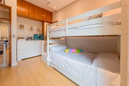 Casa para alugar com 350m², 3 quartos e 1 vagaSuíte 2