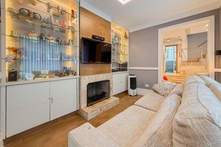 Casa para alugar com 350m², 3 quartos e 1 vagaSala de TV