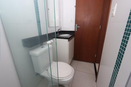 Casa de condomínio à venda com 110m², 2 quartos e 2 vagasBanheiro da Suíte 2