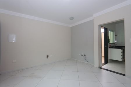 Casa de condomínio à venda com 110m², 2 quartos e 2 vagasSala