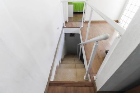 Casa para alugar com 150m², 3 quartos e 1 vagaEscada