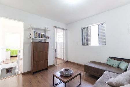 Sala de casa para alugar com 3 quartos, 150m² em Itaquera, São Paulo
