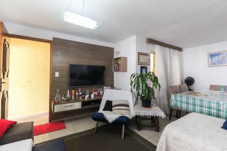 Casa para alugar com 150m², 3 quartos e 1 vagaSala