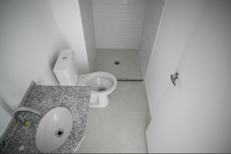Apartamento para alugar com 35m², 2 quartos e sem vagaBanheiro