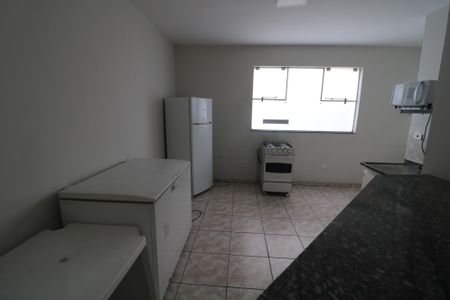 Apartamento para alugar com 65m², 2 quartos e 1 vagaÁrea comum - Salão de festas