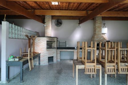 Apartamento para alugar com 65m², 2 quartos e 1 vagaÁrea comum - Churrasqueira