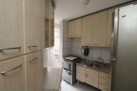 Apartamento para alugar com 65m², 2 quartos e 1 vagaCozinha