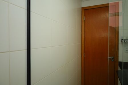 Casa de condomínio para alugar com 39m², 2 quartos e sem vagaBanheiro 