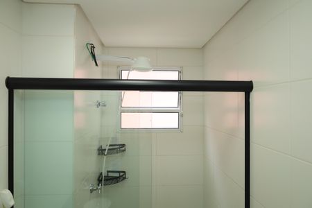 Casa de condomínio para alugar com 39m², 2 quartos e sem vagaBanheiro 