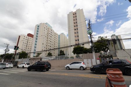 Apartamento para alugar com 50m², 2 quartos e sem vaga Apartamento para alugar com 50m², 2 quartos e sem vagaFachada