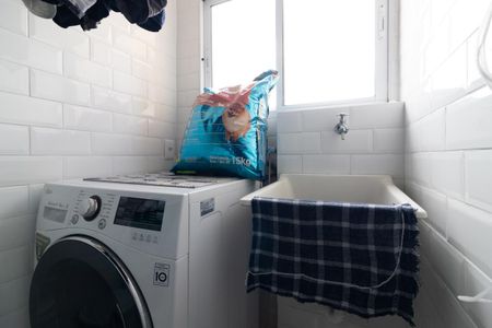 Apartamento para alugar com 50m², 2 quartos e sem vaga Apartamento para alugar com 50m², 2 quartos e sem vagaÁrea de Serviço