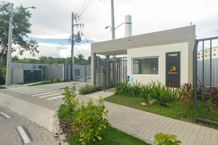 Apartamento para alugar com 41m², 2 quartos e 1 vaga Apartamento para alugar com 41m², 2 quartos e 1 vagaFachada