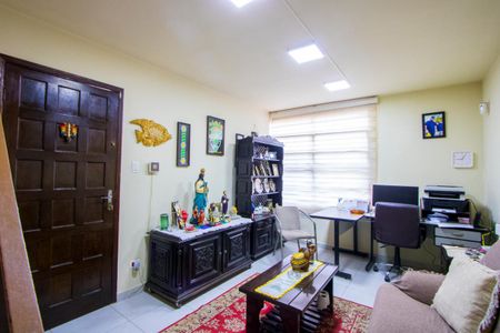 Sala de casa à venda com 2 quartos, 198m² em Centro, Santo André