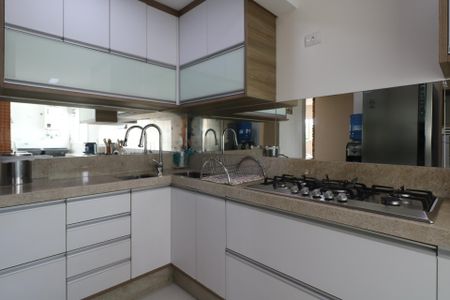 Cozinha de apartamento para alugar com 2 quartos, 147m² em Nova Gerti, São Caetano do Sul