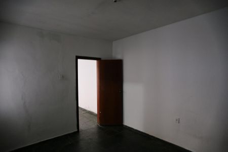 Casa para alugar com 80m², 2 quartos e sem vagaQuarto