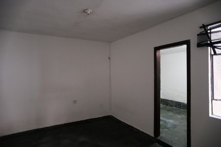 Quarto de casa para alugar com 2 quartos, 80m² em Paraíso, Belo Horizonte