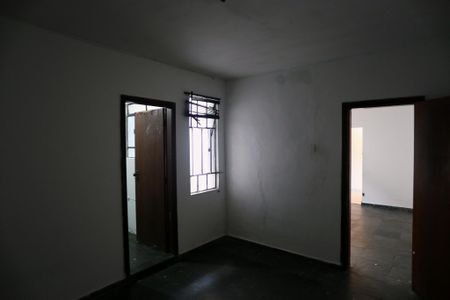 Casa para alugar com 80m², 2 quartos e sem vaga Casa para alugar com 80m², 2 quartos e sem vagaQuarto