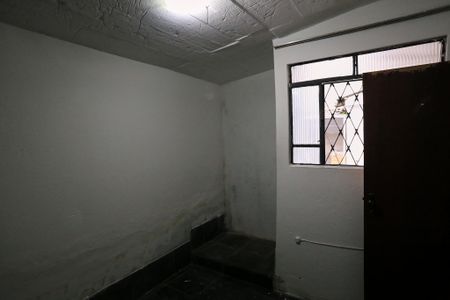 Quarto 1 de casa para alugar com 2 quartos, 80m² em Paraíso, Belo Horizonte