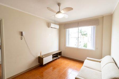 Sala de apartamento para alugar com 2 quartos, 50m² em Azenha, Porto Alegre