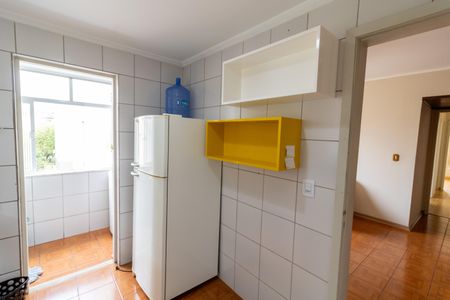 Cozinha de apartamento para alugar com 2 quartos, 50m² em Azenha, Porto Alegre