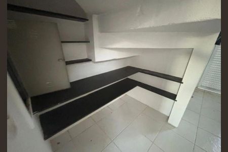Casa para alugar com 4 quartos, 200m² em Jardim Karaíba, Uberlândia