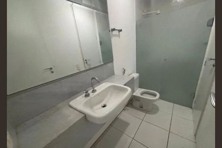Casa para alugar com 200m², 4 quartos e 6 vagas